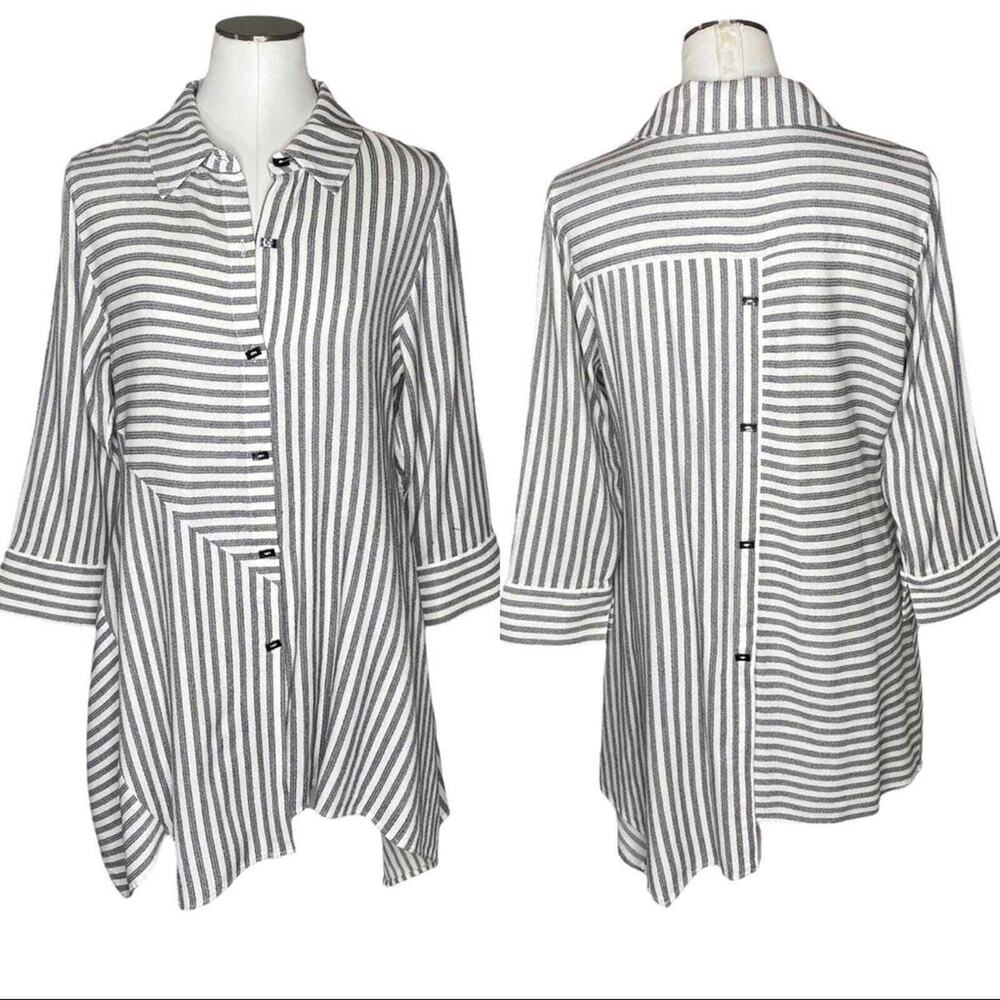 Soft Surroundings Black White Stripe Asymmetrical Hem Button Down Top Plus Sz 1X